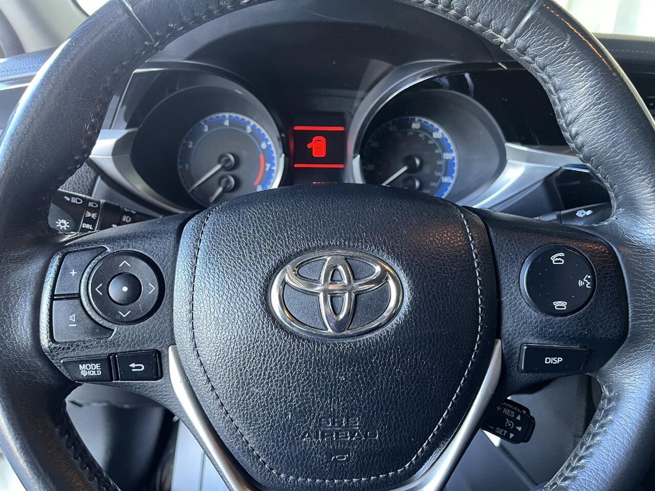 2016 Toyota Corolla S   - Photo 9 - Victorville, CA 92392