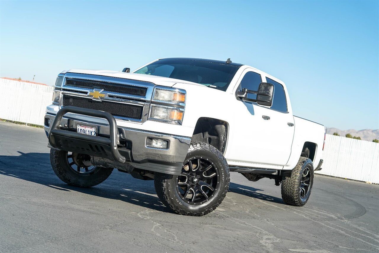 2014 Chevrolet Silverado 1500 LT Lifted Amp Steps - Photo 3 - Victorville, CA 92392