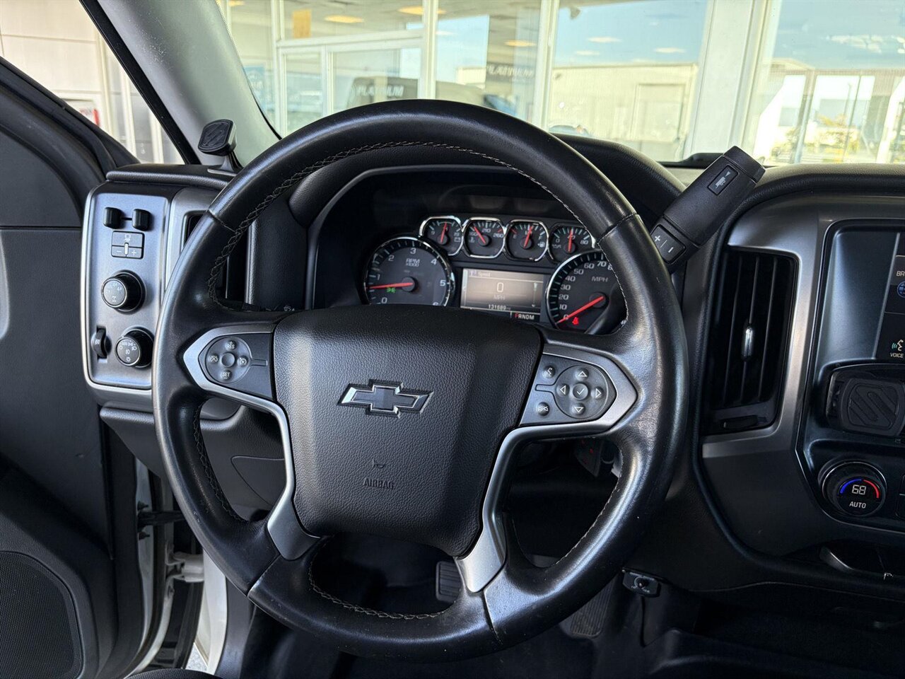 2014 Chevrolet Silverado 1500 LT Lifted Amp Steps - Photo 19 - Victorville, CA 92392