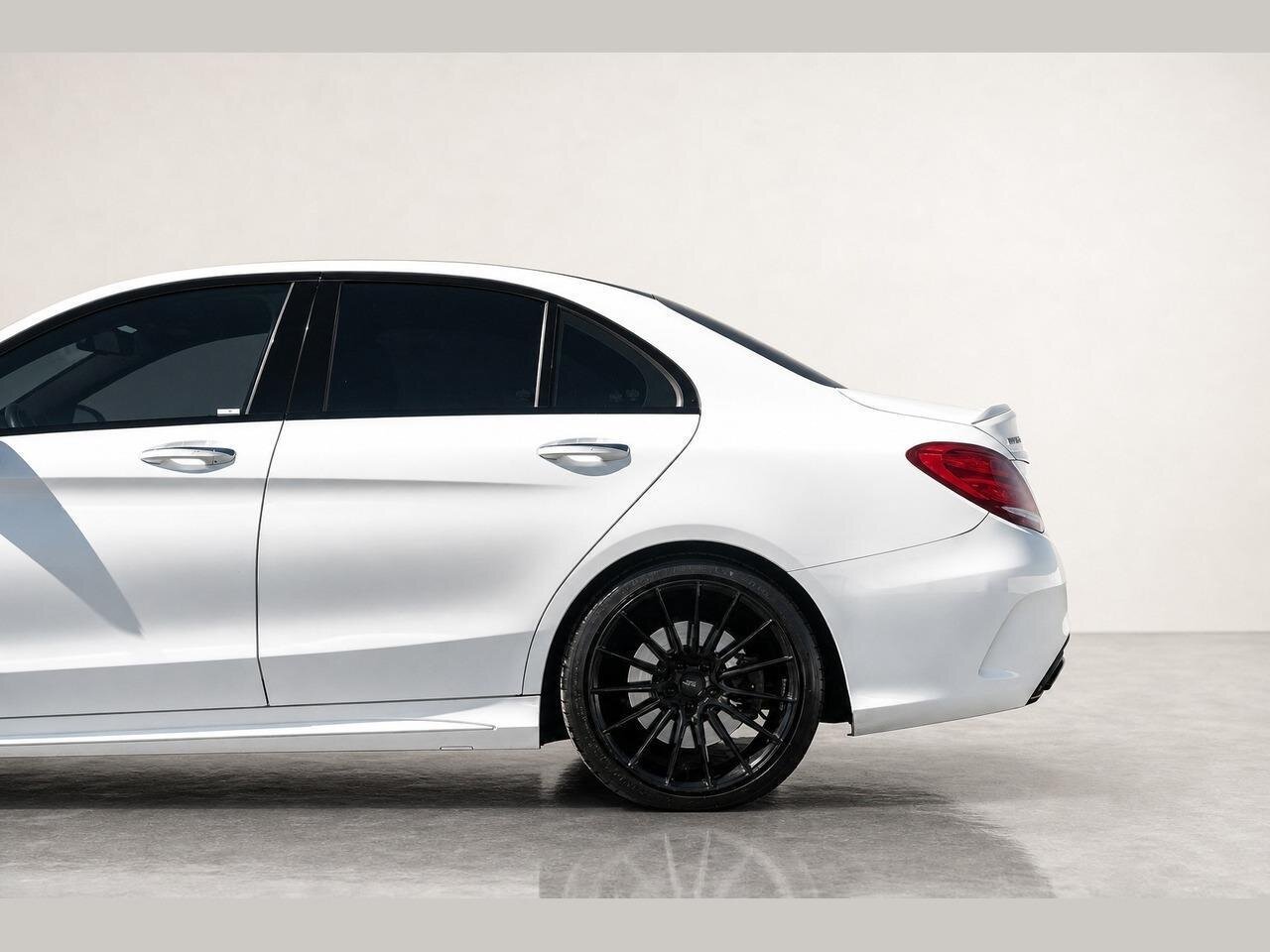 2017 Mercedes-Benz AMG C 43 - Photo 8 - Victorville, CA 92392