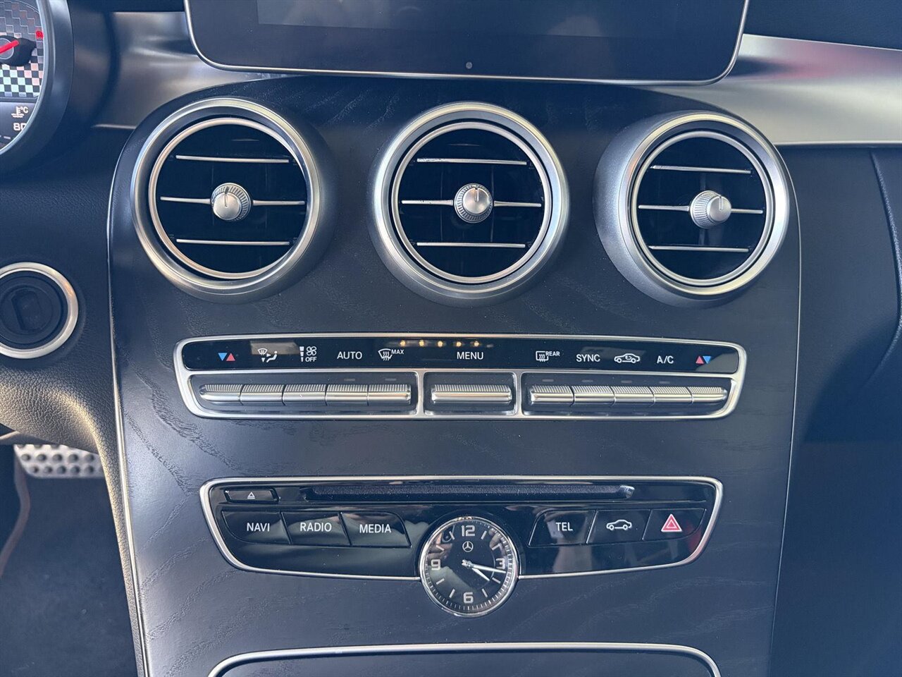 2017 Mercedes-Benz AMG C 43 - Photo 15 - Victorville, CA 92392