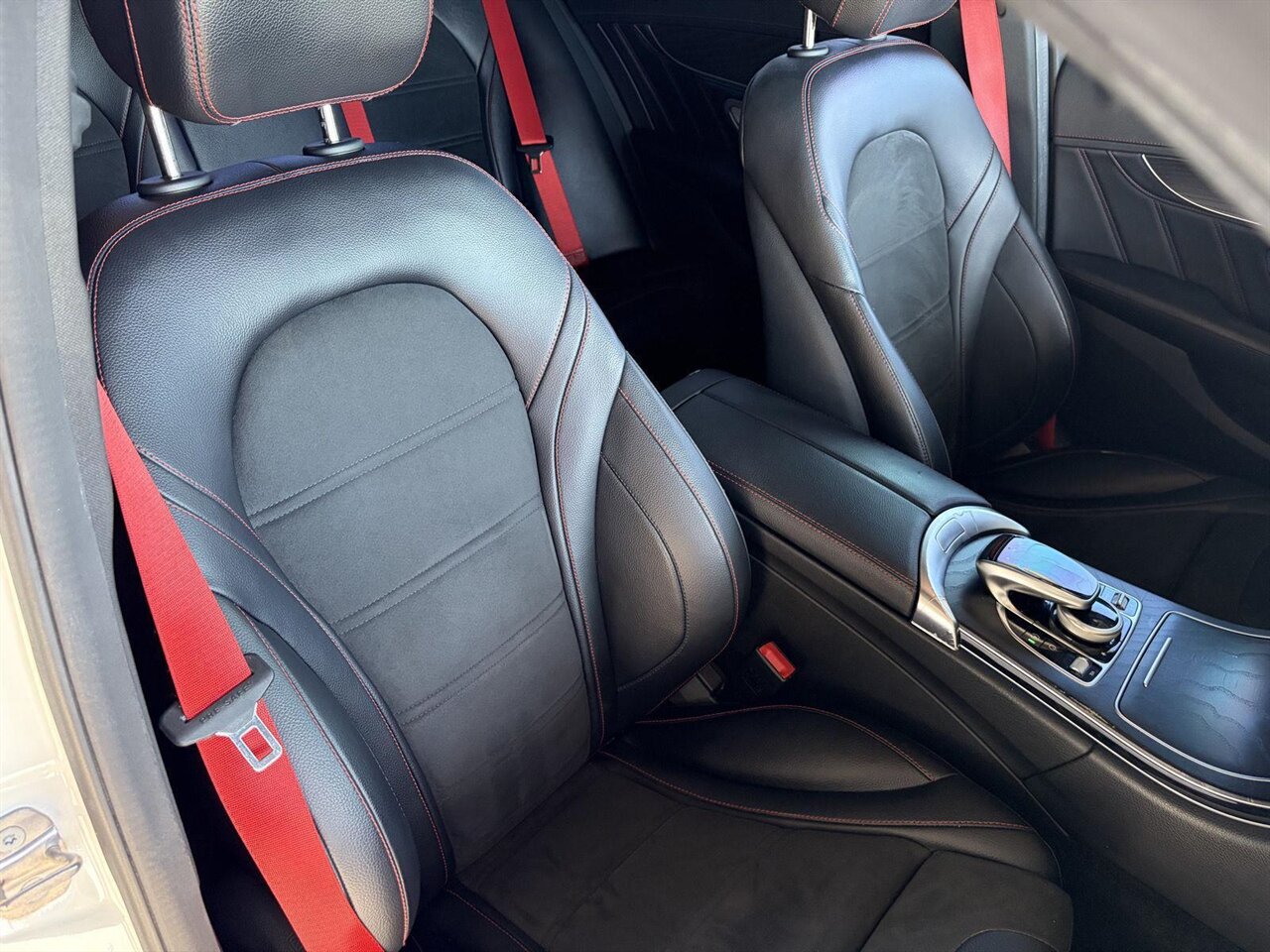 2017 Mercedes-Benz AMG C 43 - Photo 24 - Victorville, CA 92392