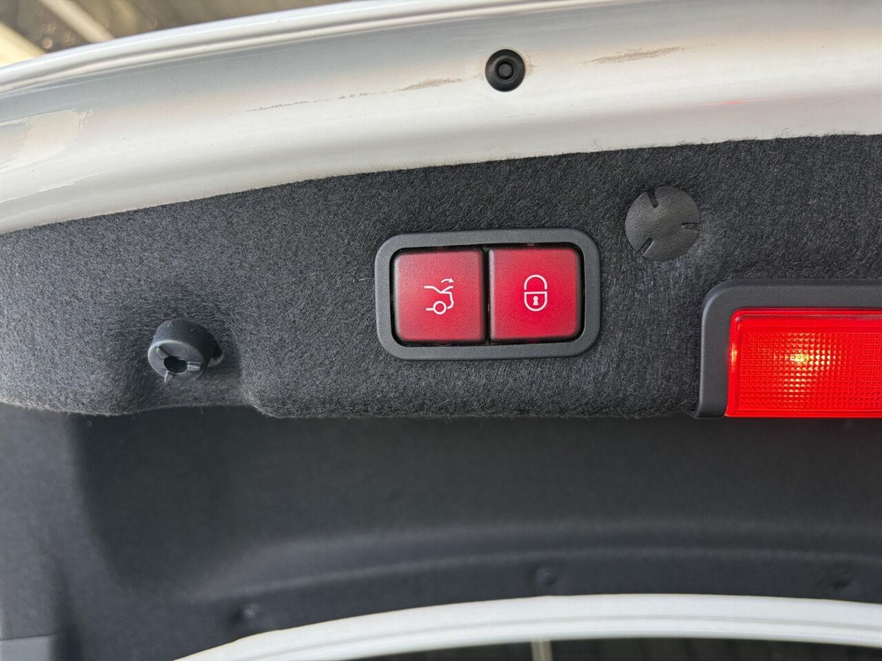 2017 Mercedes-Benz AMG C 43 - Photo 21 - Victorville, CA 92392