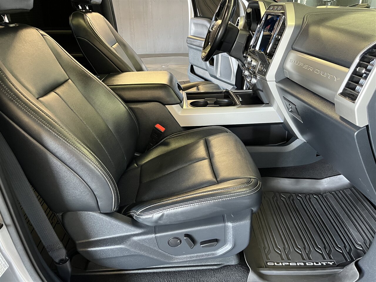 2022 Ford F-250 Lariat Tremor 4x4 | Clean Carfax | California Owned - Photo 30 - Victorville, CA 92392