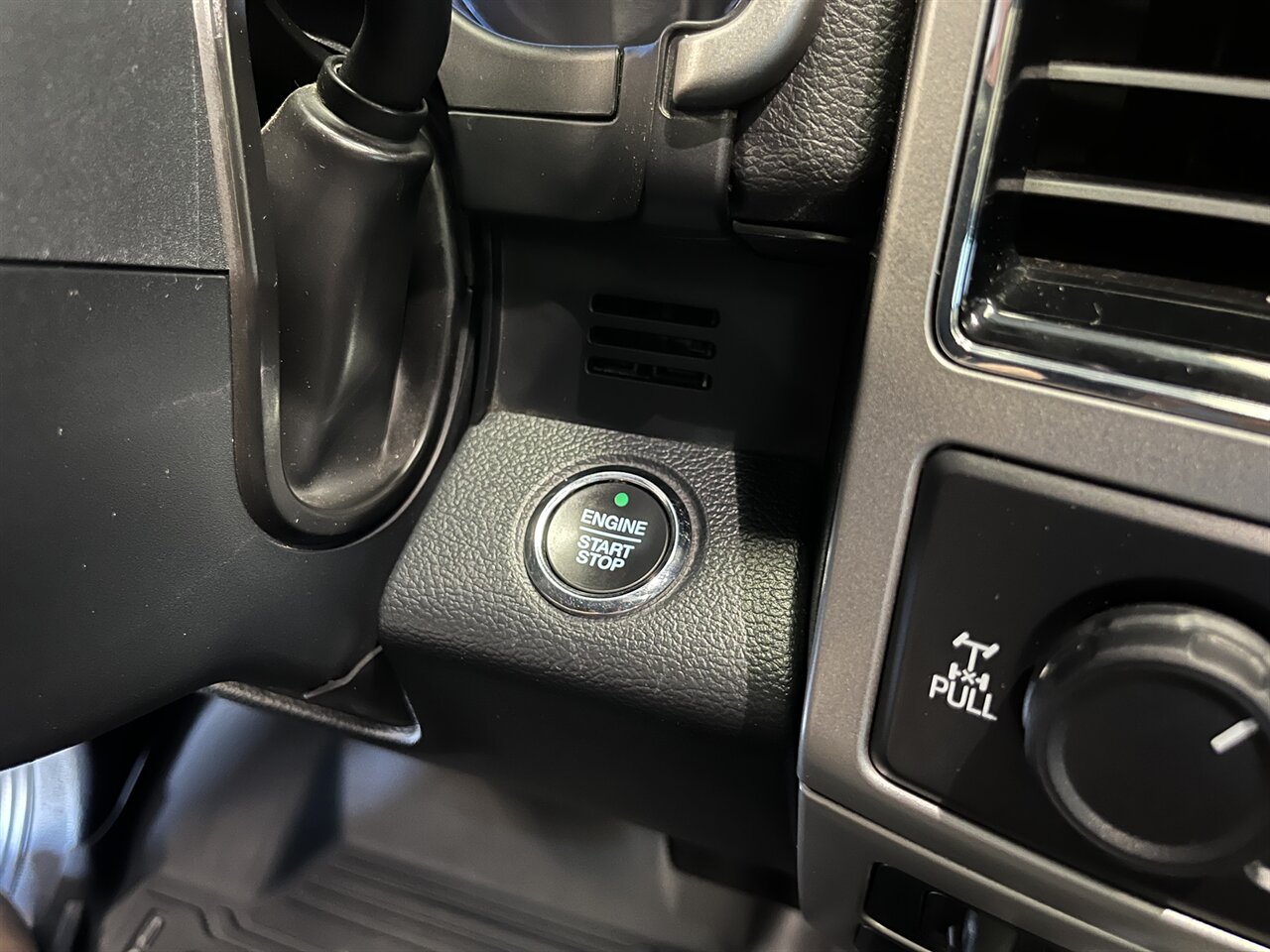 2022 Ford F-250 Lariat Tremor 4x4 | Clean Carfax | California Owned - Photo 22 - Victorville, CA 92392