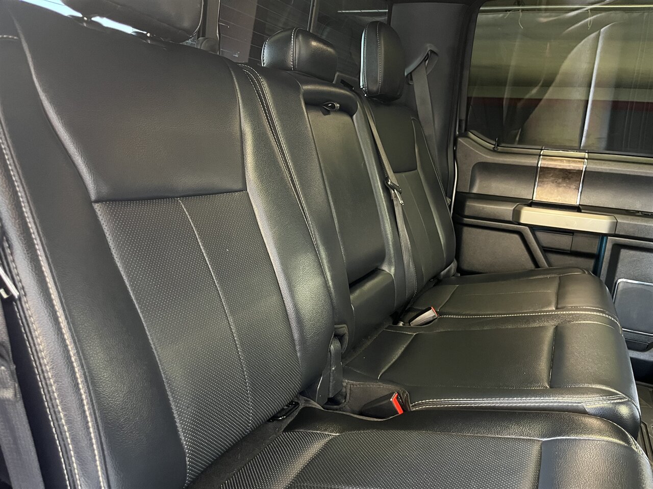 2022 Ford F-250 Lariat Tremor 4x4 | Clean Carfax | California Owned - Photo 31 - Victorville, CA 92392
