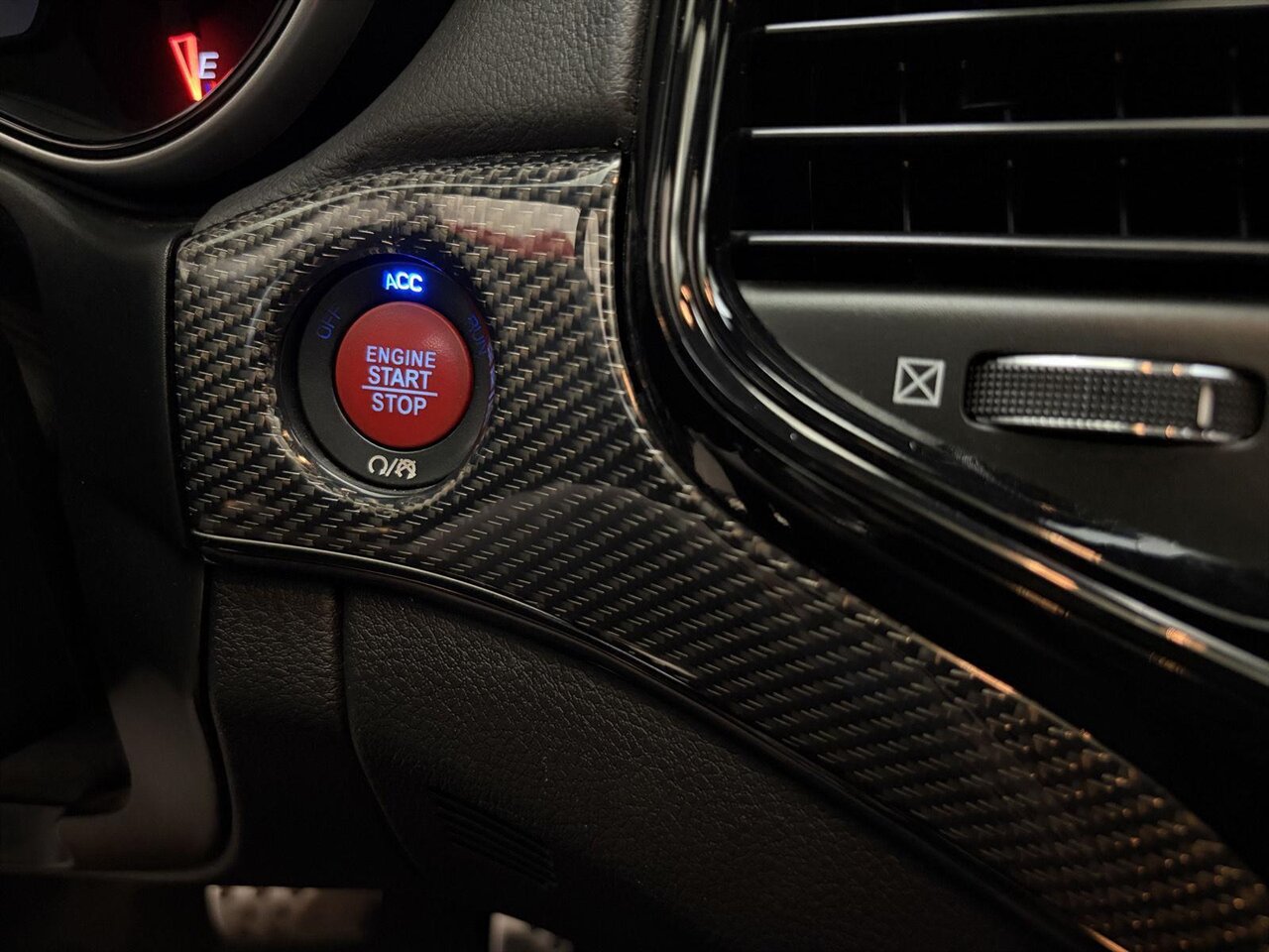 2020 Jeep Grand Cherokee Trackhawk - Photo 21 - Victorville, CA 92392