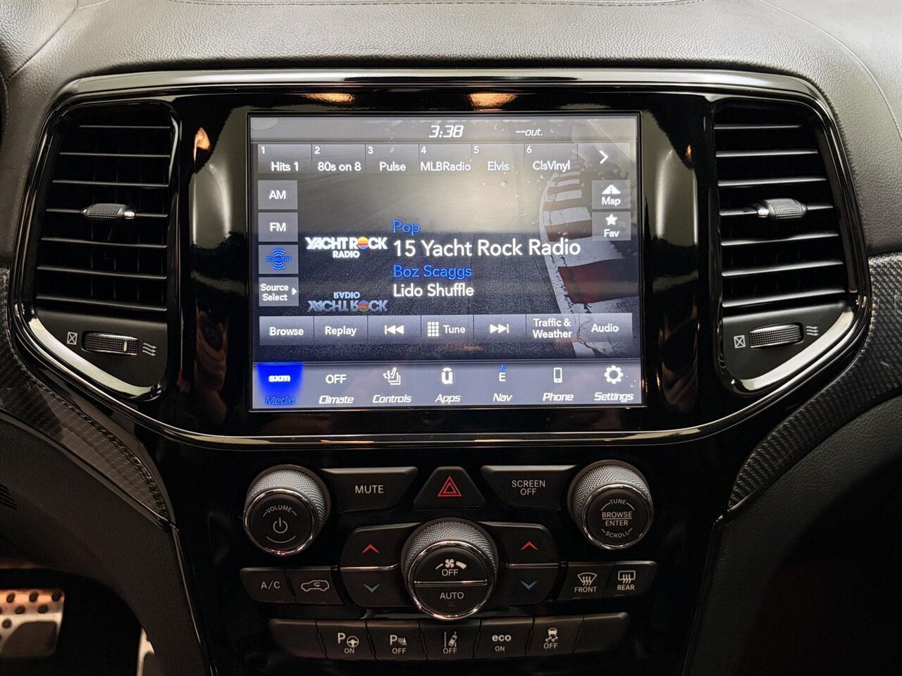 2020 Jeep Grand Cherokee Trackhawk - Photo 27 - Victorville, CA 92392