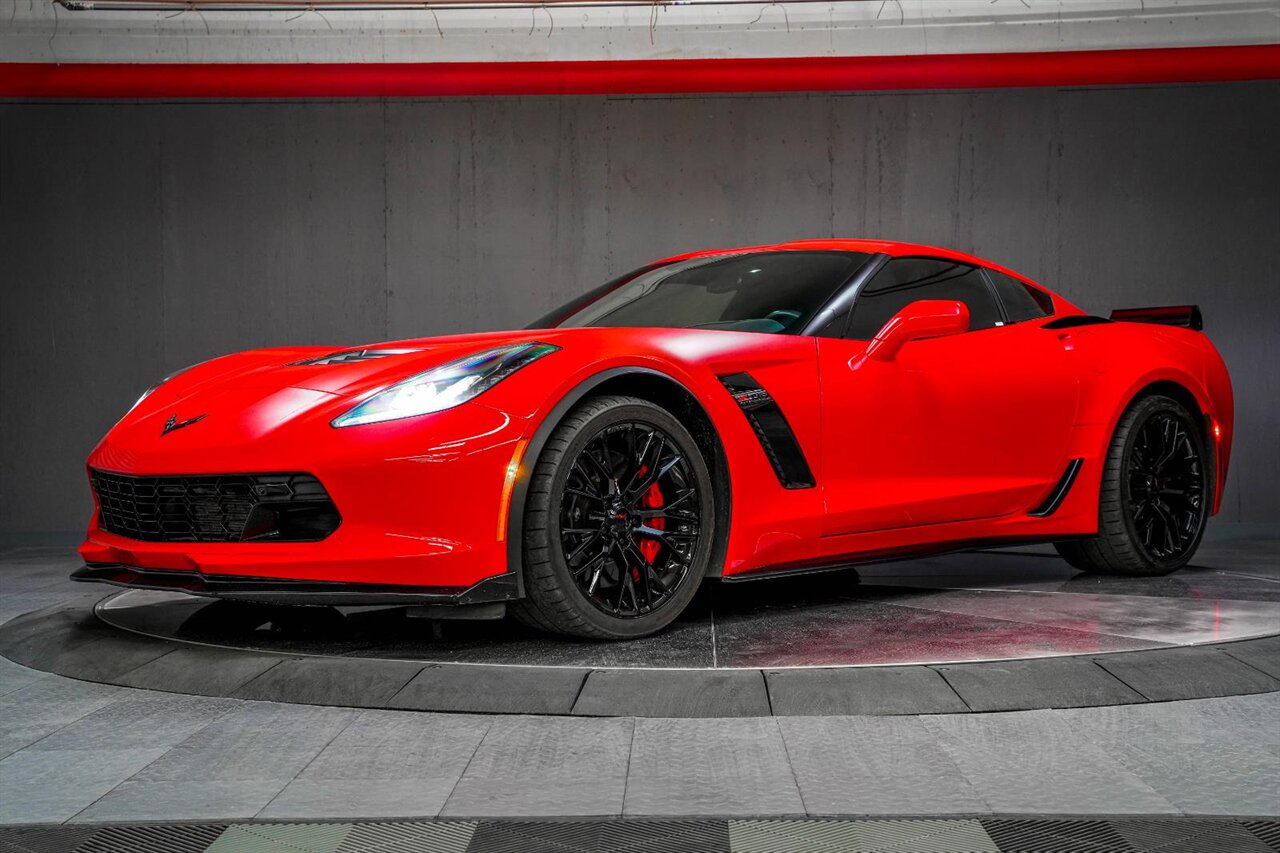 2019 Chevrolet Corvette Z06   - Photo 10 - Victorville, CA 92392