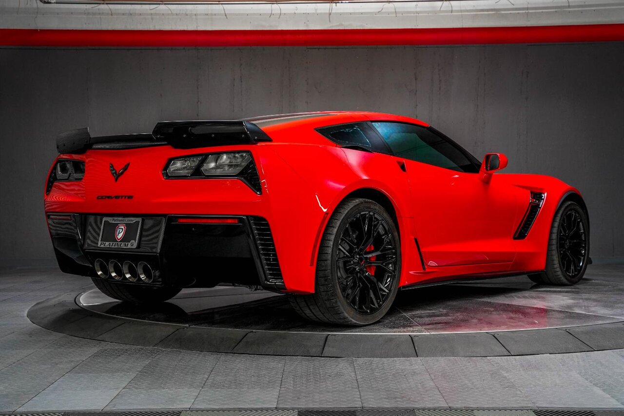 2019 Chevrolet Corvette Z06   - Photo 17 - Victorville, CA 92392