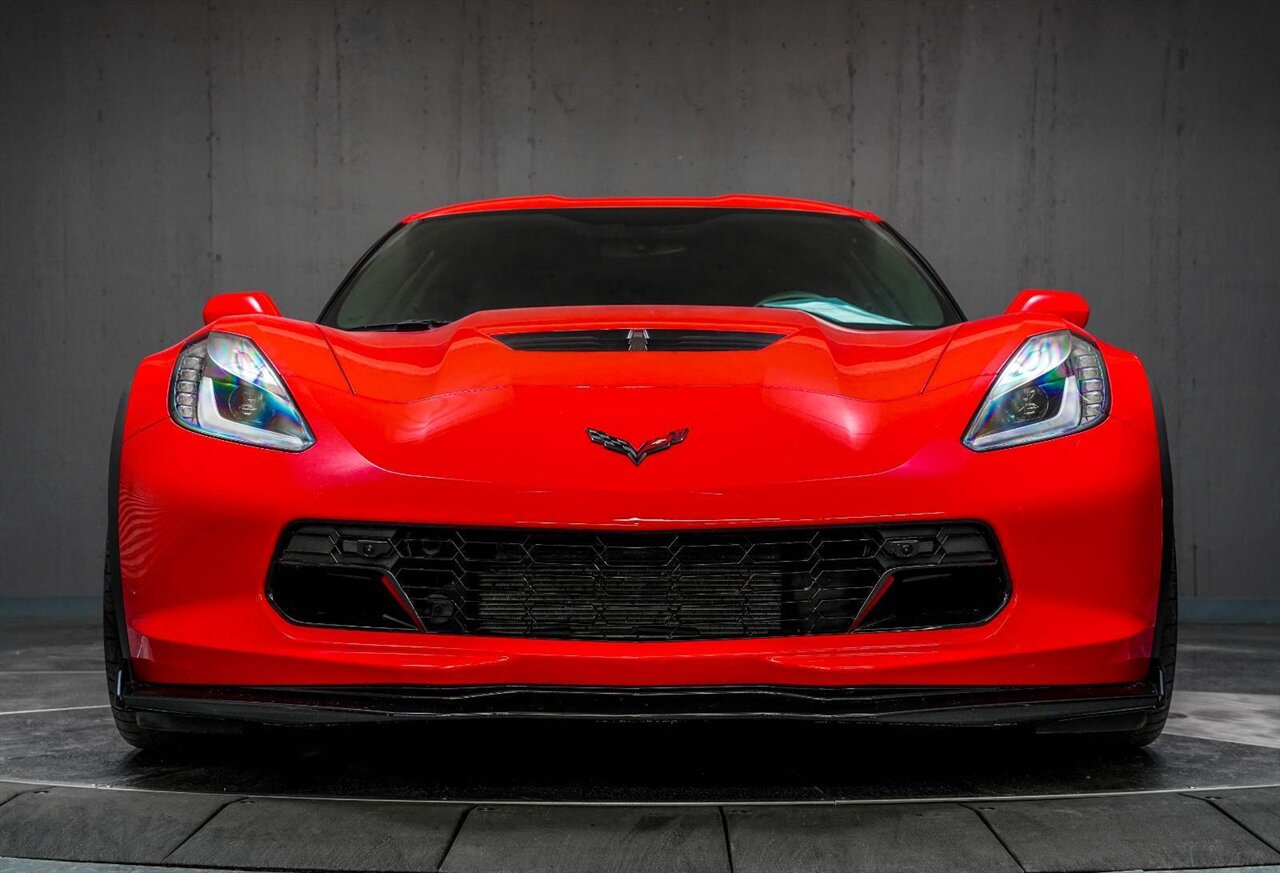 2019 Chevrolet Corvette Z06   - Photo 9 - Victorville, CA 92392