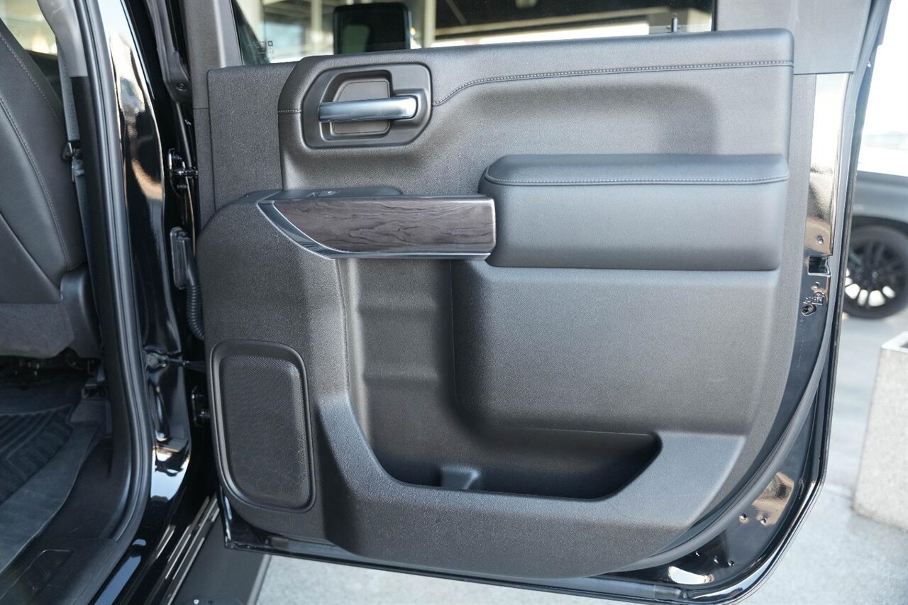 2022 Chevrolet Silverado 2500HD LTZ   - Photo 35 - Victorville, CA 92392