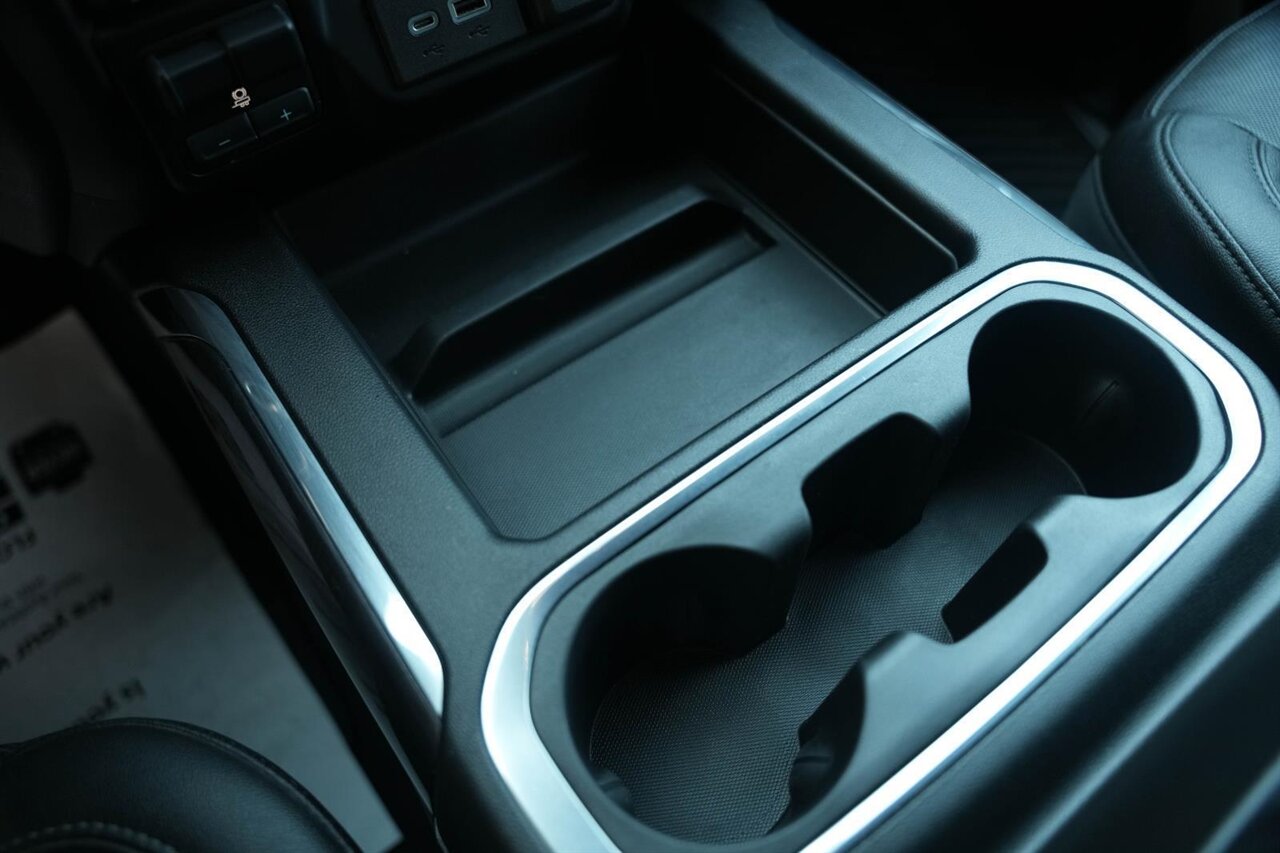 2022 Chevrolet Silverado 2500HD LTZ   - Photo 71 - Victorville, CA 92392