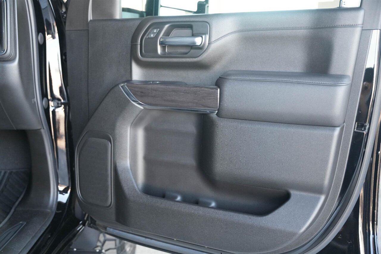 2022 Chevrolet Silverado 2500HD LTZ   - Photo 34 - Victorville, CA 92392