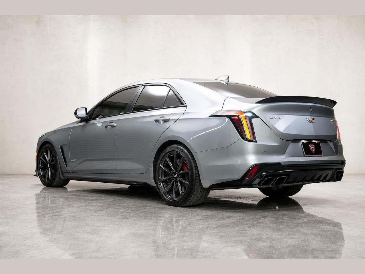 2023 Cadillac CT4-V Blackwing   - Photo 10 - Victorville, CA 92392