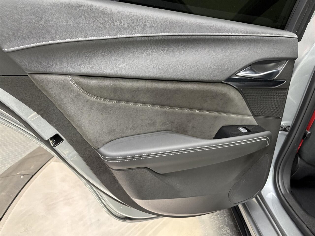 2023 Cadillac CT4-V Blackwing   - Photo 31 - Victorville, CA 92392