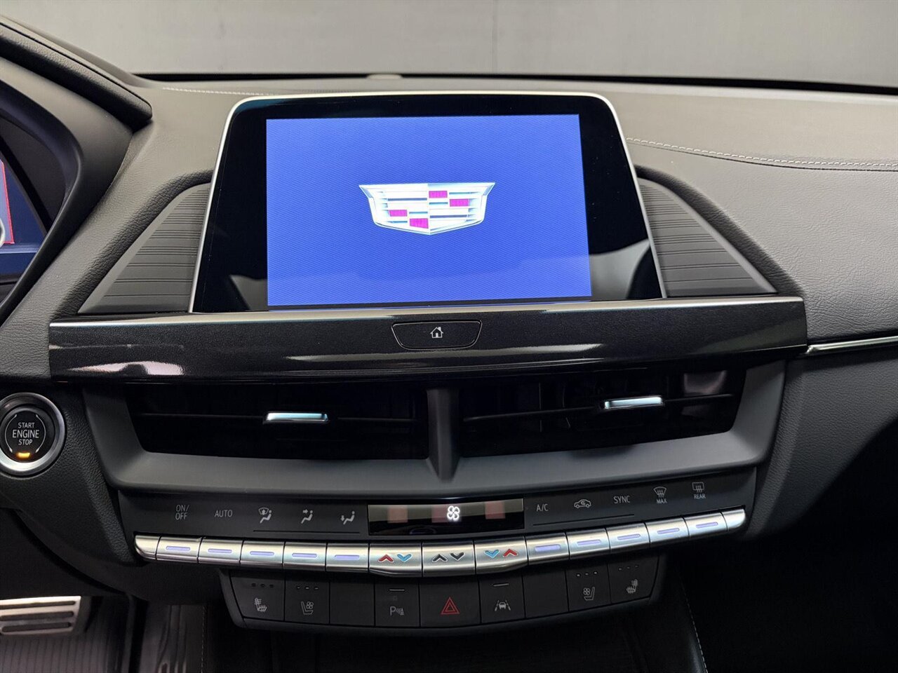 2023 Cadillac CT4-V Blackwing   - Photo 27 - Victorville, CA 92392