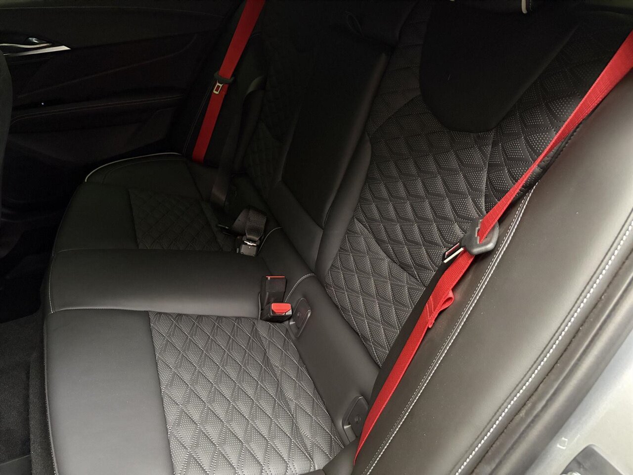 2023 Cadillac CT4-V Blackwing   - Photo 33 - Victorville, CA 92392