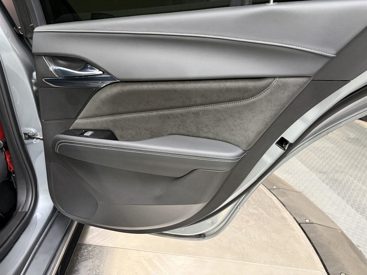 2023 Cadillac CT4-V Blackwing   - Photo 32 - Victorville, CA 92392