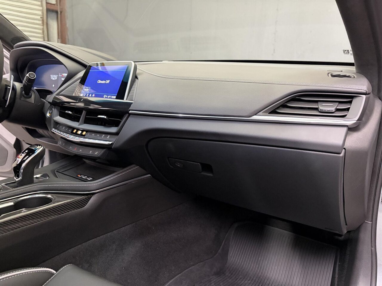 2023 Cadillac CT4-V Blackwing   - Photo 37 - Victorville, CA 92392