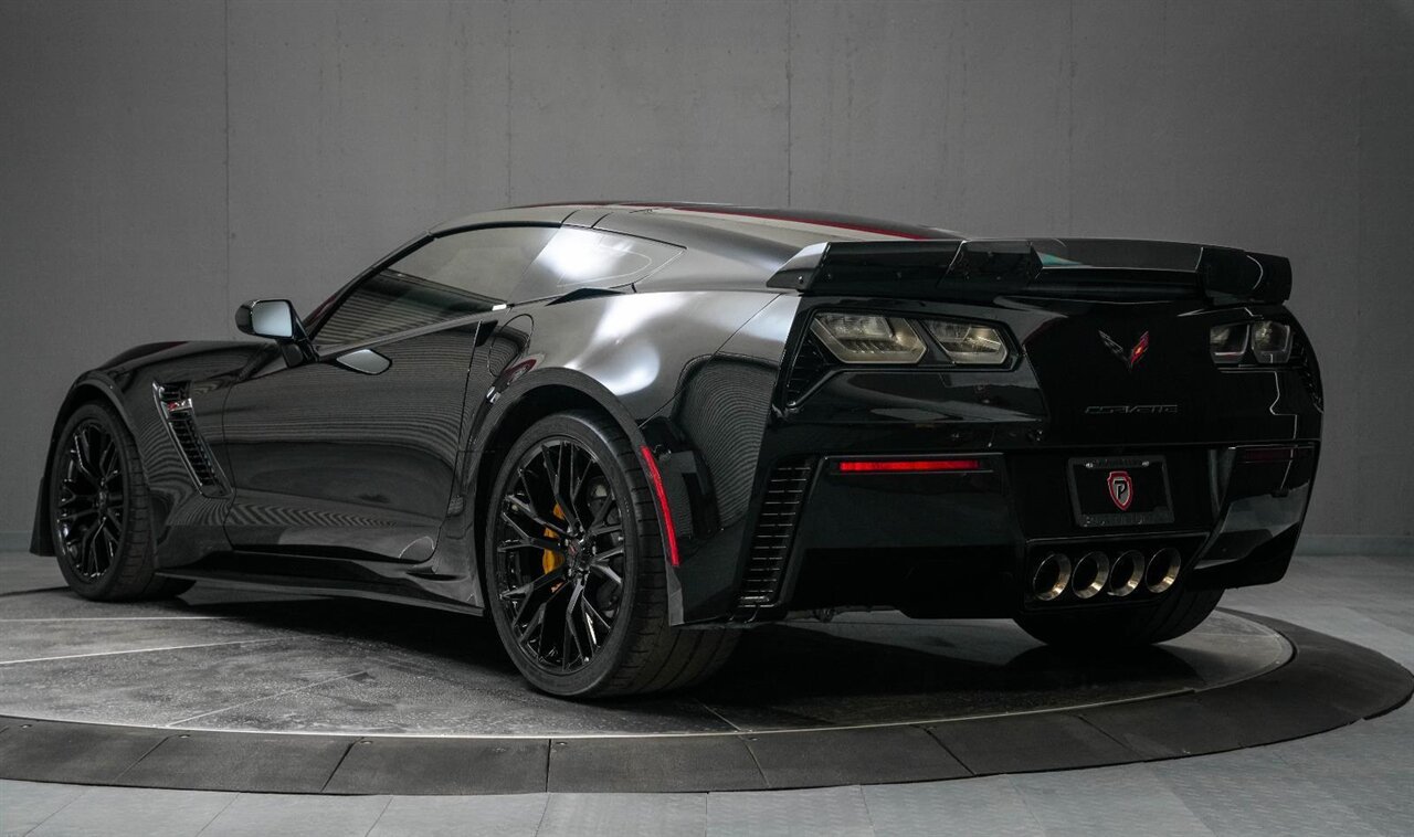 2017 Chevrolet Corvette Z06 Rare 7-Speed Manual, Only 18k Miles - Photo 15 - Victorville, CA 92392