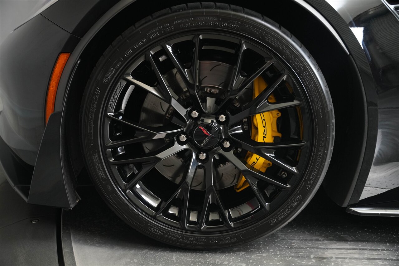 2017 Chevrolet Corvette Z06 Rare 7-Speed Manual, Only 18k Miles - Photo 67 - Victorville, CA 92392