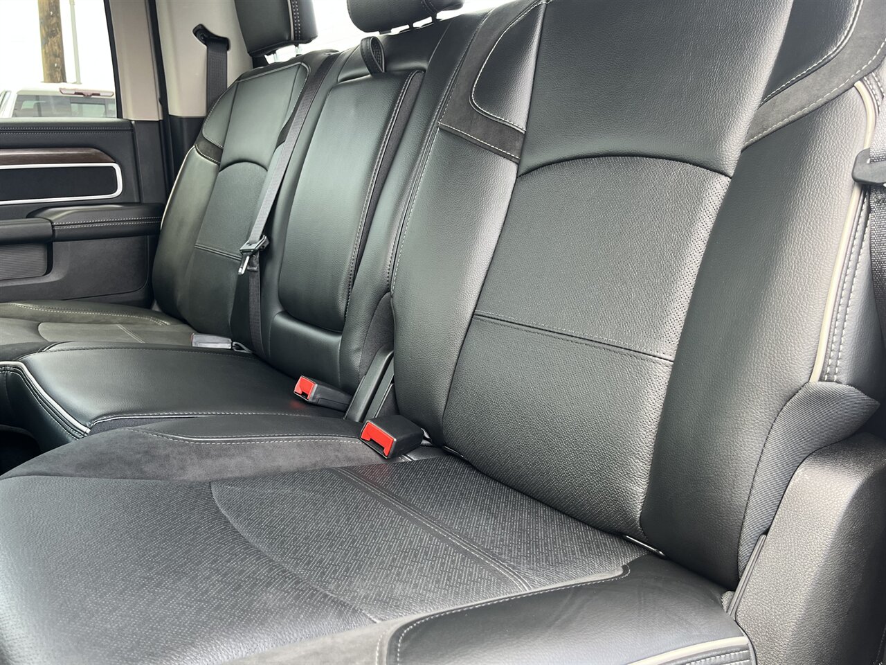 2024 RAM 2500 Laramie 4x4 Cummins Diesel | Only 200 Miles | $5,000 in Upgrades Included - Photo 24 - Victorville, CA 92392
