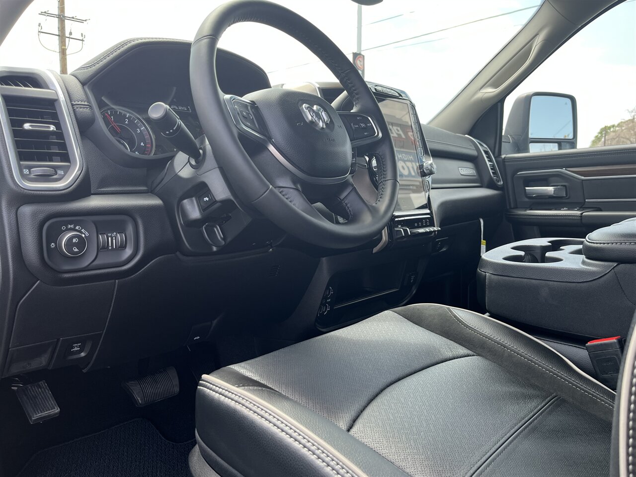2024 RAM 2500 Laramie 4x4 Cummins Diesel | Only 200 Miles | $5,000 in Upgrades Included - Photo 2 - Victorville, CA 92392