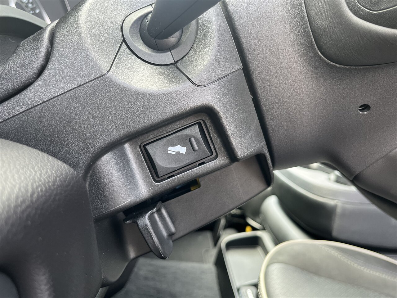 2024 RAM 2500 Laramie 4x4 Cummins Diesel | Only 200 Miles | $5,000 in Upgrades Included - Photo 16 - Victorville, CA 92392