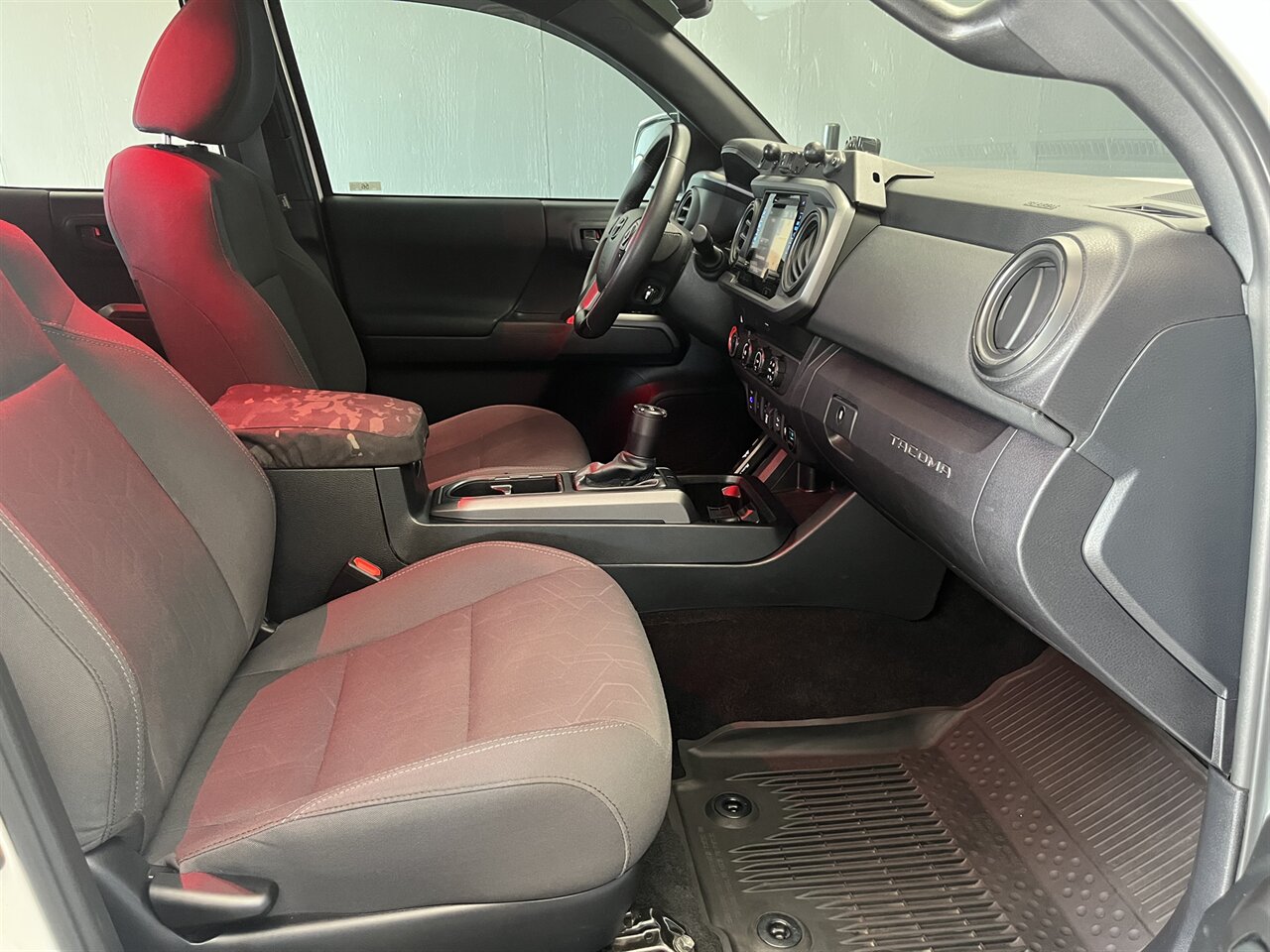2019 Toyota Tacoma TRD Offroad V6 - Photo 38 - Victorville, CA 92392