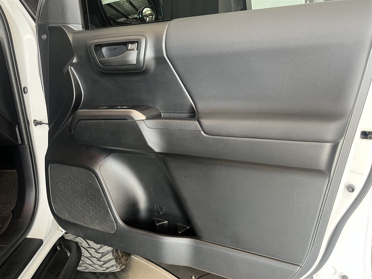 2019 Toyota Tacoma TRD Offroad V6 - Photo 36 - Victorville, CA 92392