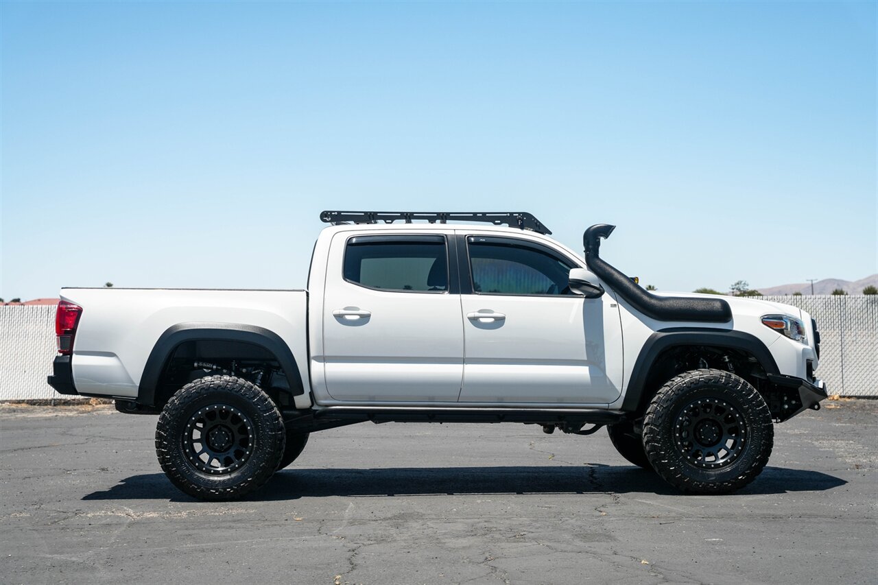 2019 Toyota Tacoma TRD Offroad V6 - Photo 8 - Victorville, CA 92392