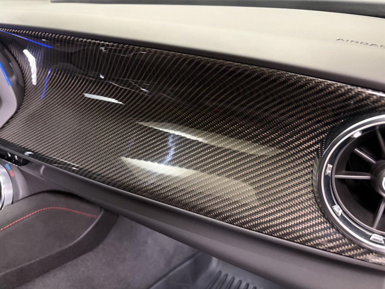 2022 Chevrolet Camaro ZL1 One Owner Clean Carfax / Carbon Fiber - Photo 35 - Victorville, CA 92392