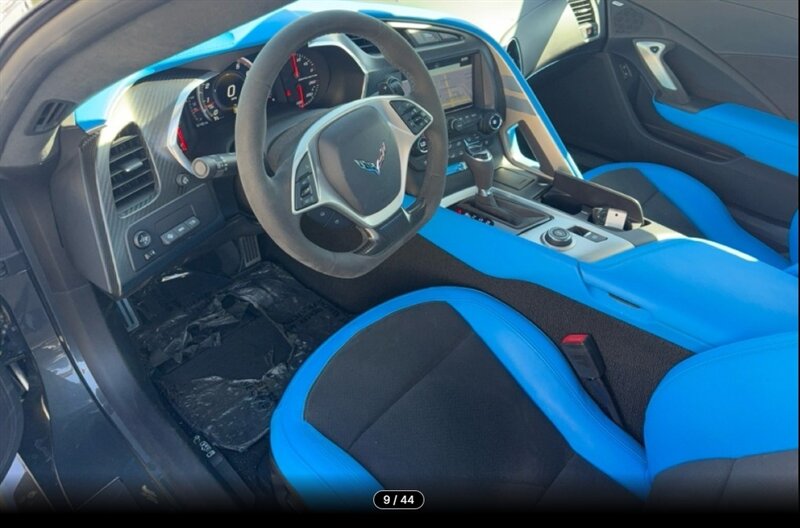 2017 Chevrolet Corvette Grand Sport   - Photo 2 - Victorville, CA 92392