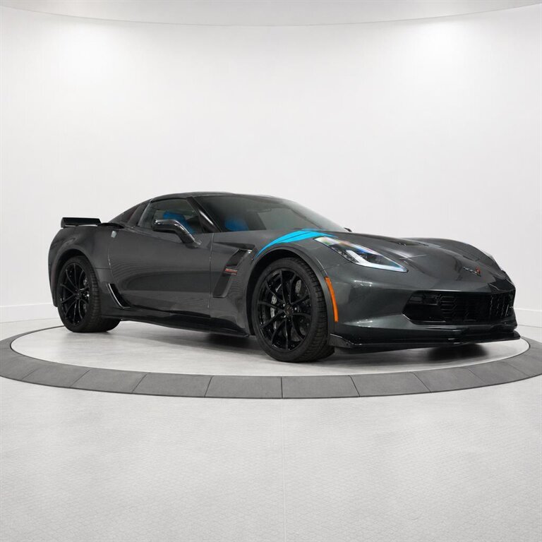 2017 Chevrolet Corvette Grand Sport  Collector Edition / Z07 Package / 3LT - Photo 6 - Victorville, CA 92392