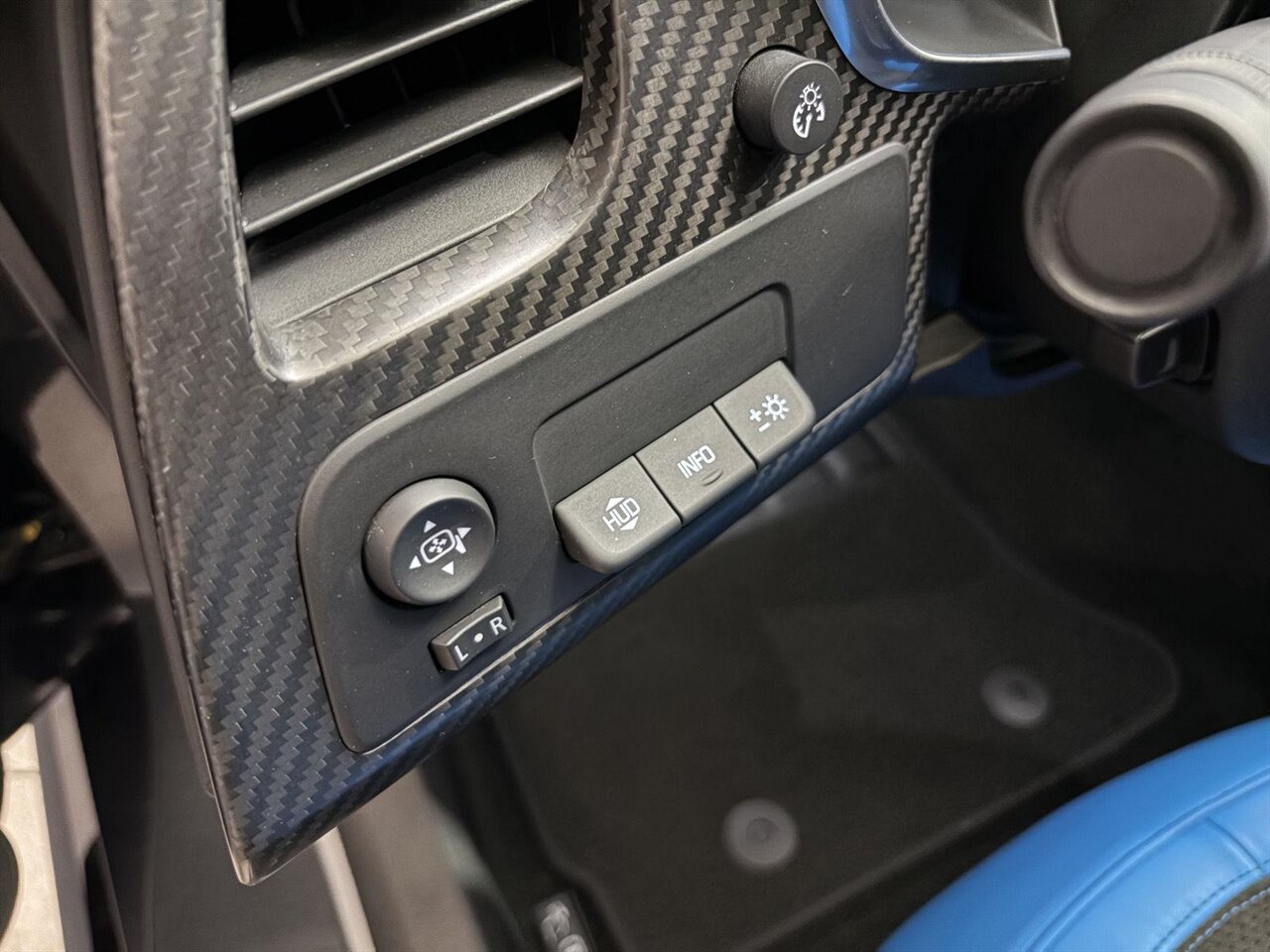 2017 Chevrolet Corvette Grand Sport  Collector Edition / Z07 Package / 3LT - Photo 19 - Victorville, CA 92392