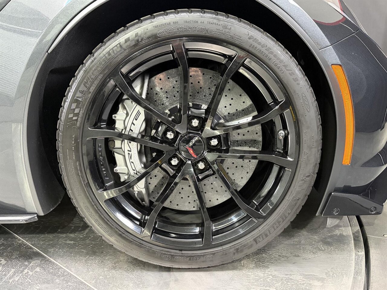 2017 Chevrolet Corvette Grand Sport  Collector Edition / Z07 Package / 3LT - Photo 11 - Victorville, CA 92392