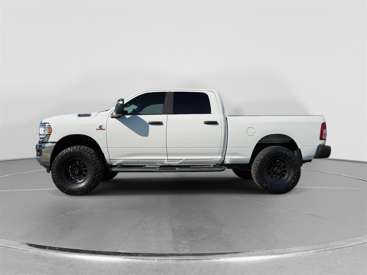 2023 RAM 2500 Big Horn   - Photo 6 - Victorville, CA 92392