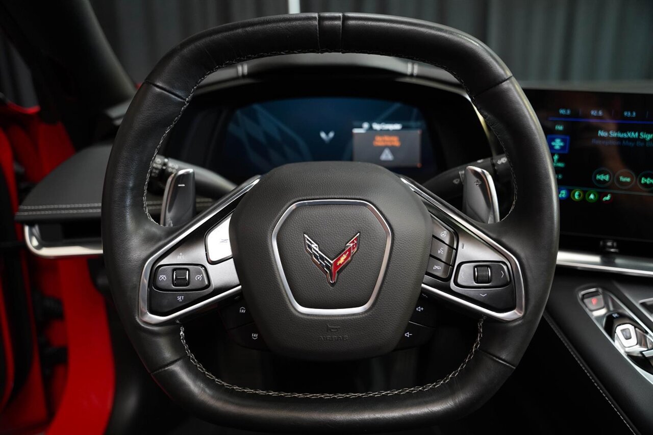 2020 Chevrolet Corvette Stingray   - Photo 26 - Victorville, CA 92392