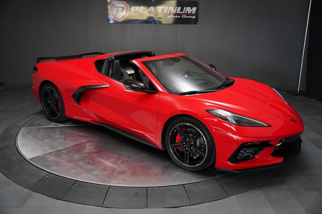 2020 Chevrolet Corvette Stingray   - Photo 6 - Victorville, CA 92392