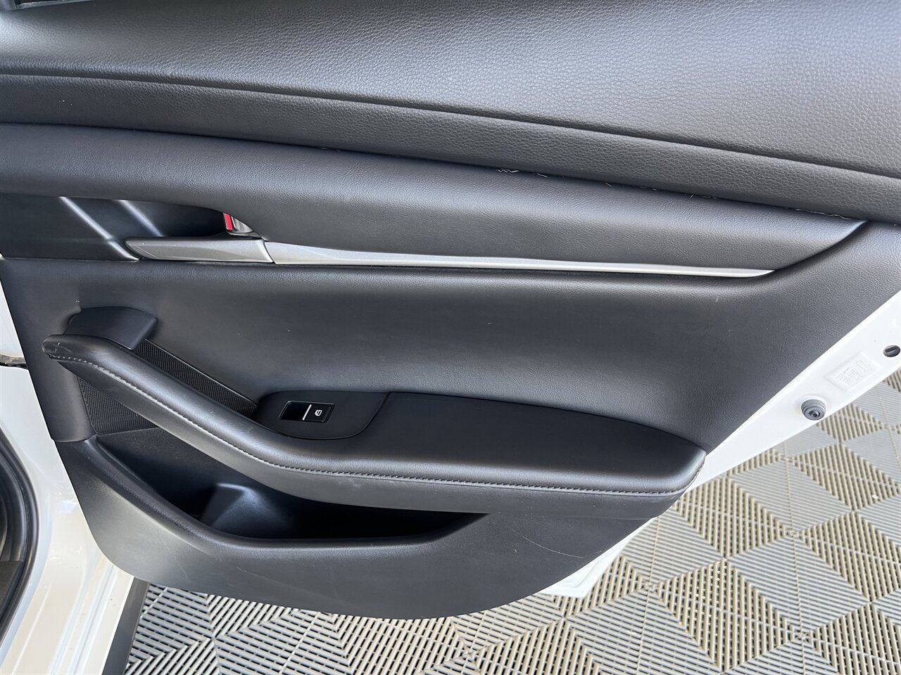 2020 Mazda Mazda3 Sedan Select   - Photo 22 - Victorville, CA 92392
