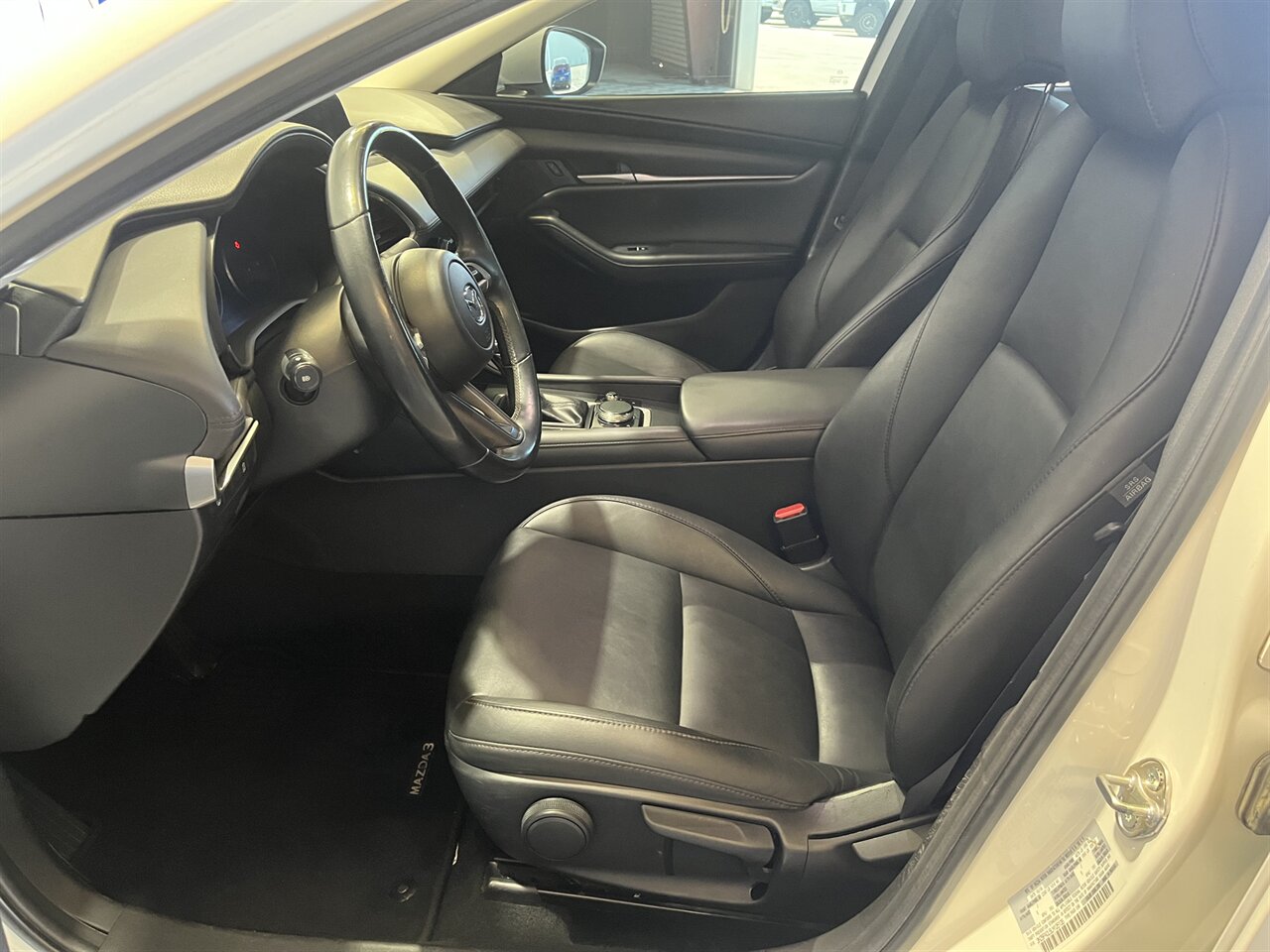 2020 Mazda Mazda3 Sedan Select   - Photo 3 - Victorville, CA 92392