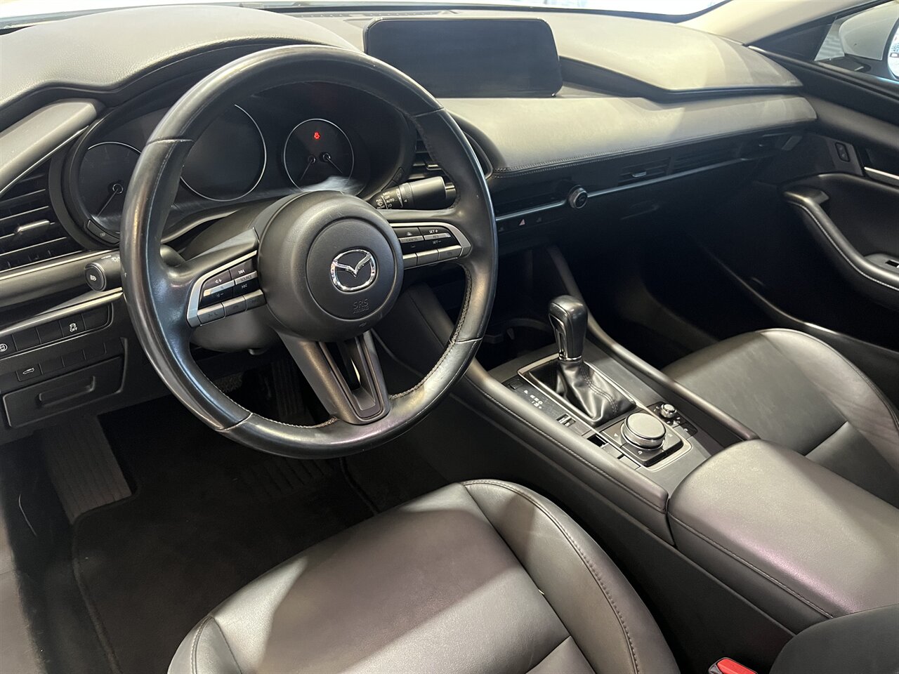 2020 Mazda Mazda3 Sedan Select   - Photo 9 - Victorville, CA 92392