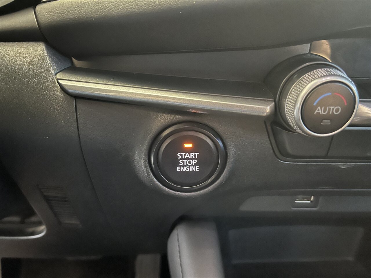 2020 Mazda Mazda3 Sedan Select   - Photo 11 - Victorville, CA 92392