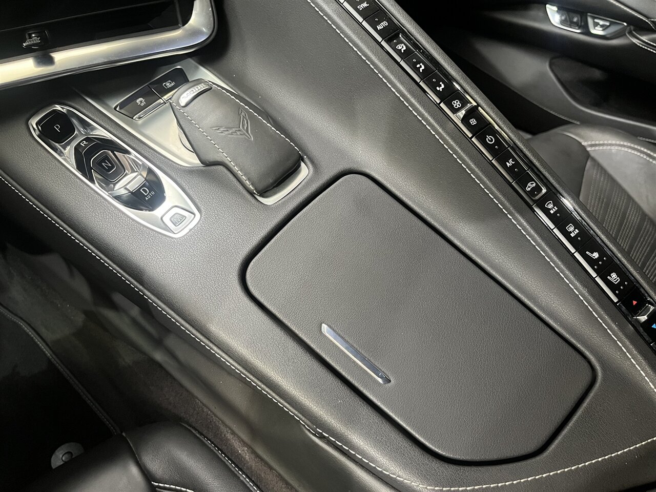 2022 Chevrolet Corvette Stingray 2LT – Z51 Performance Package - Photo 21 - Victorville, CA 92392