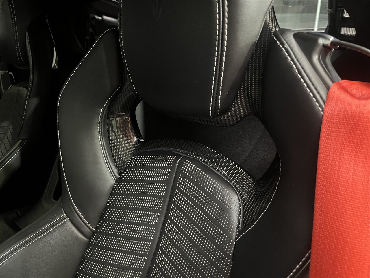 2022 Chevrolet Corvette Stingray 2LT – Z51 Performance Package - Photo 17 - Victorville, CA 92392