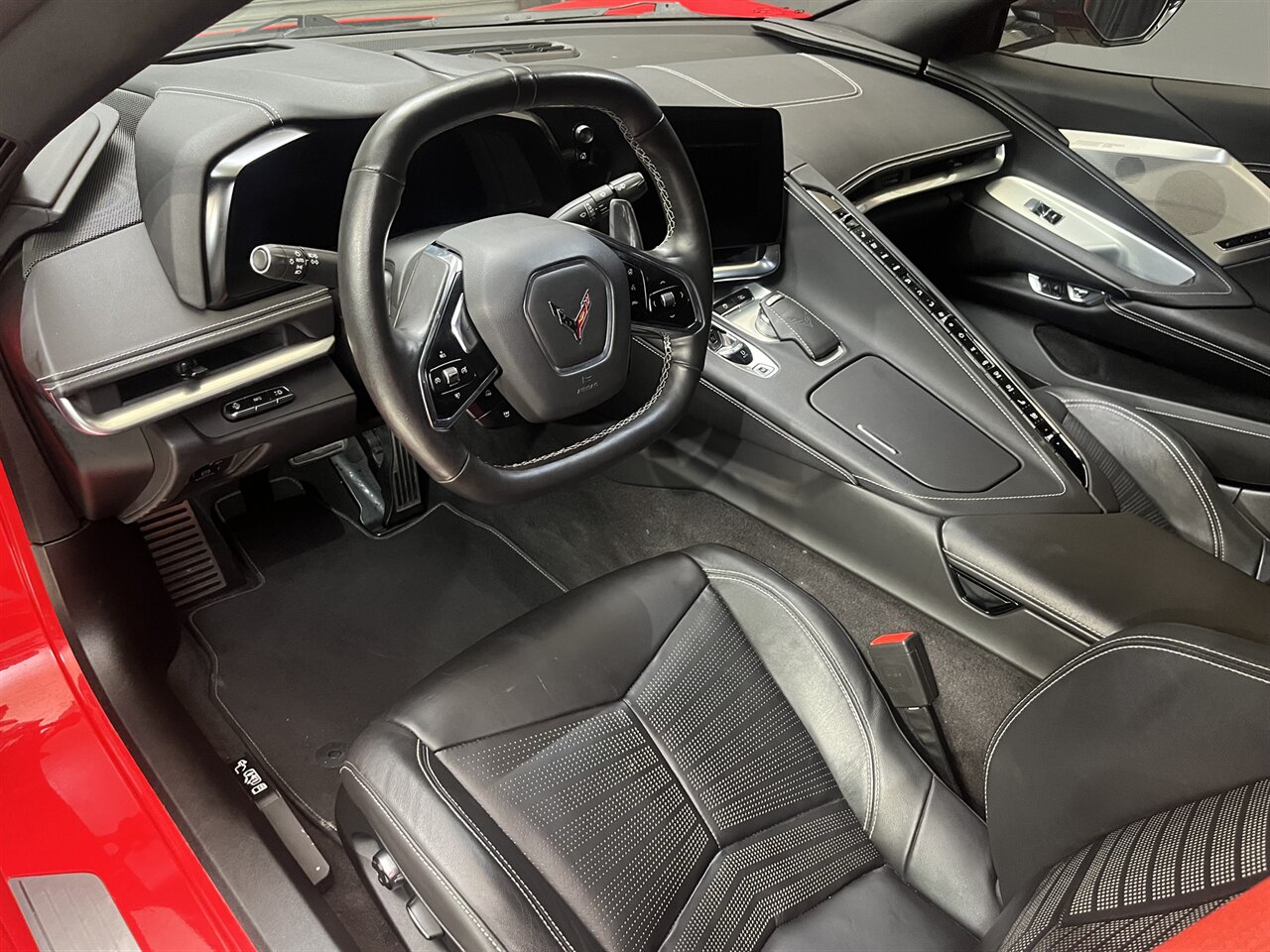 2022 Chevrolet Corvette Stingray 2LT – Z51 Performance Package - Photo 16 - Victorville, CA 92392