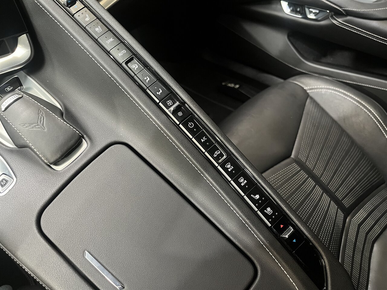 2022 Chevrolet Corvette Stingray 2LT – Z51 Performance Package - Photo 23 - Victorville, CA 92392