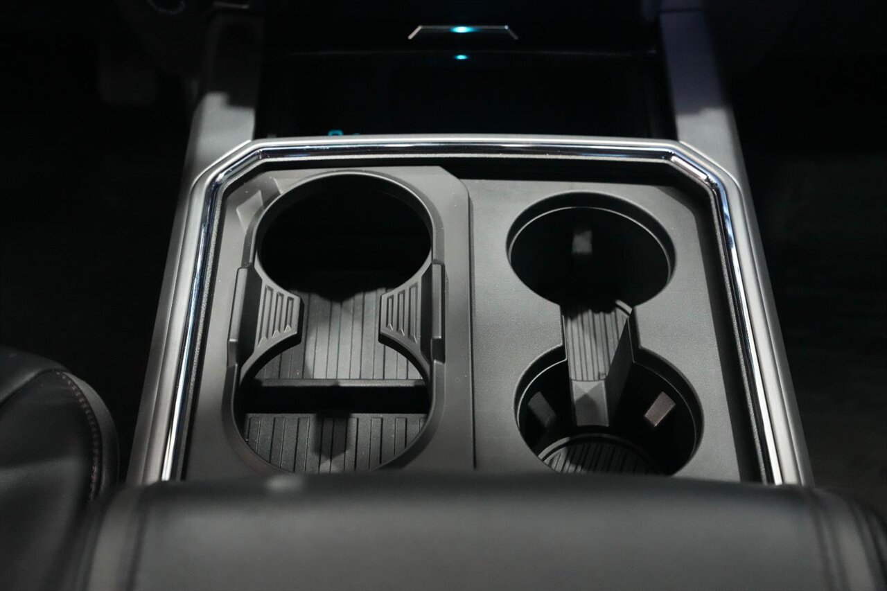 2022 Ford F-250 Super Duty Platinum - Photo 32 - Victorville, CA 92392