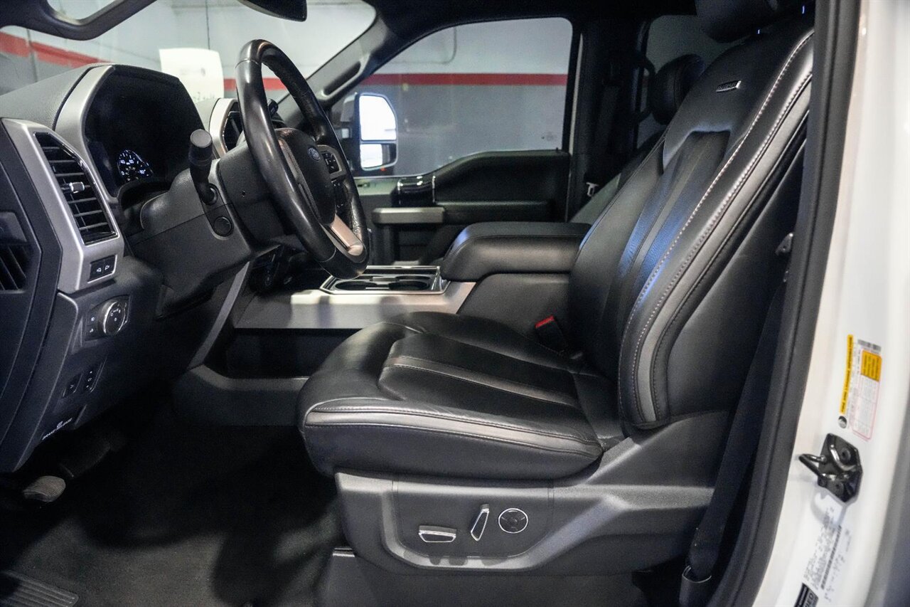2022 Ford F-250 Super Duty Platinum - Photo 2 - Victorville, CA 92392